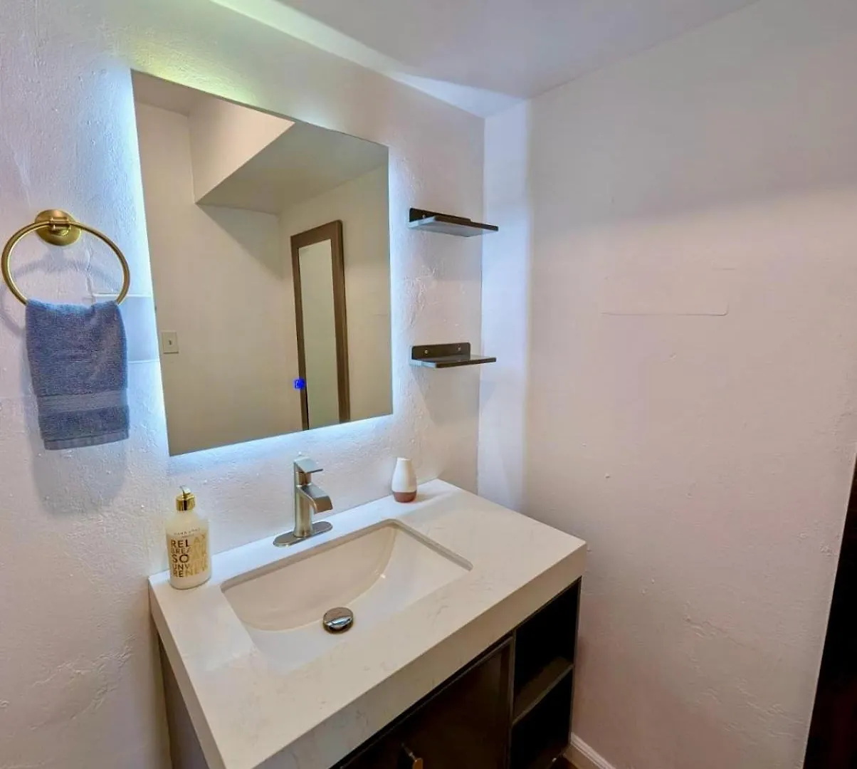 Modern Oceanfront Apartment Arecibo