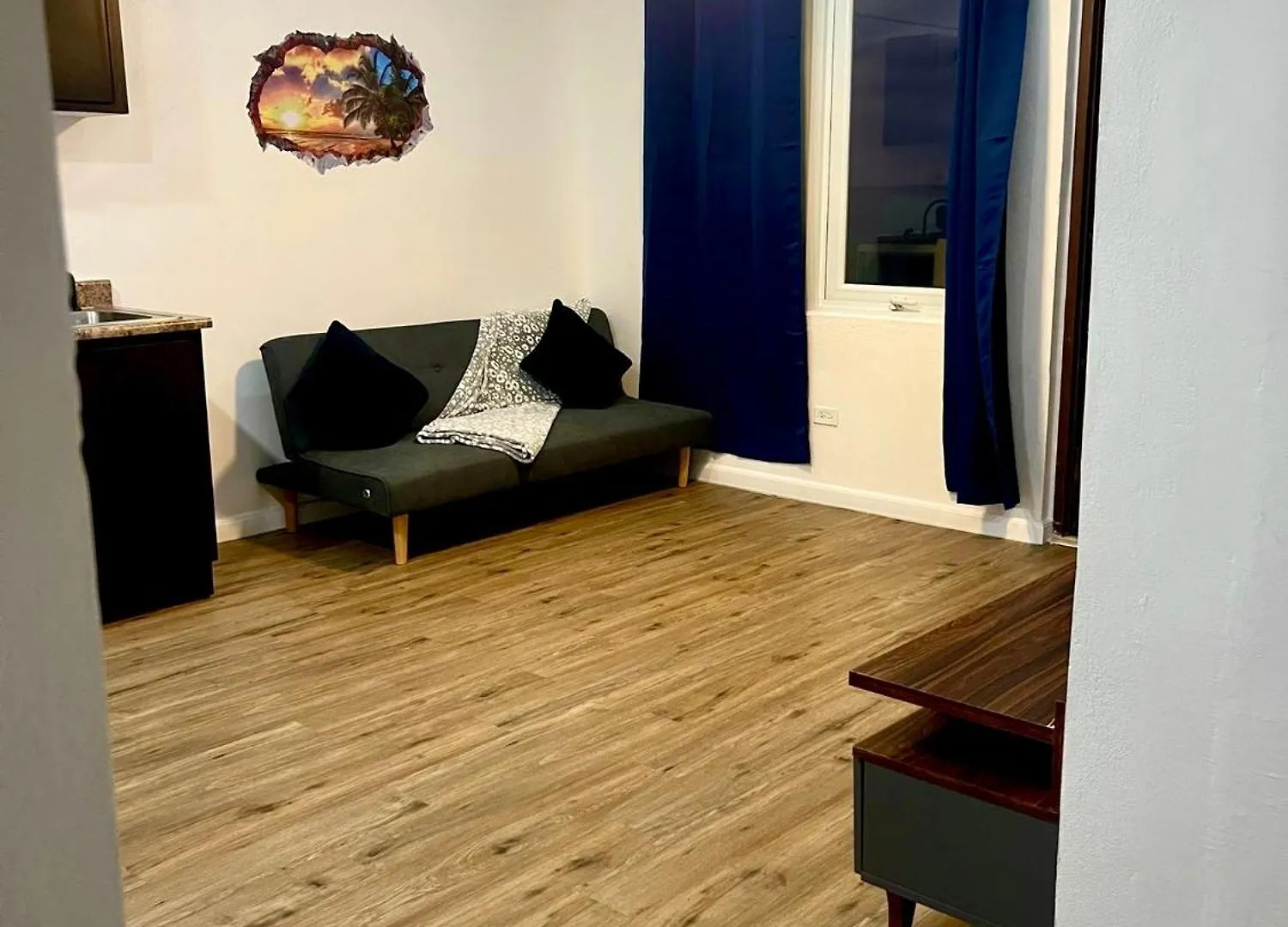 Modern Oceanfront Apartment Arecibo